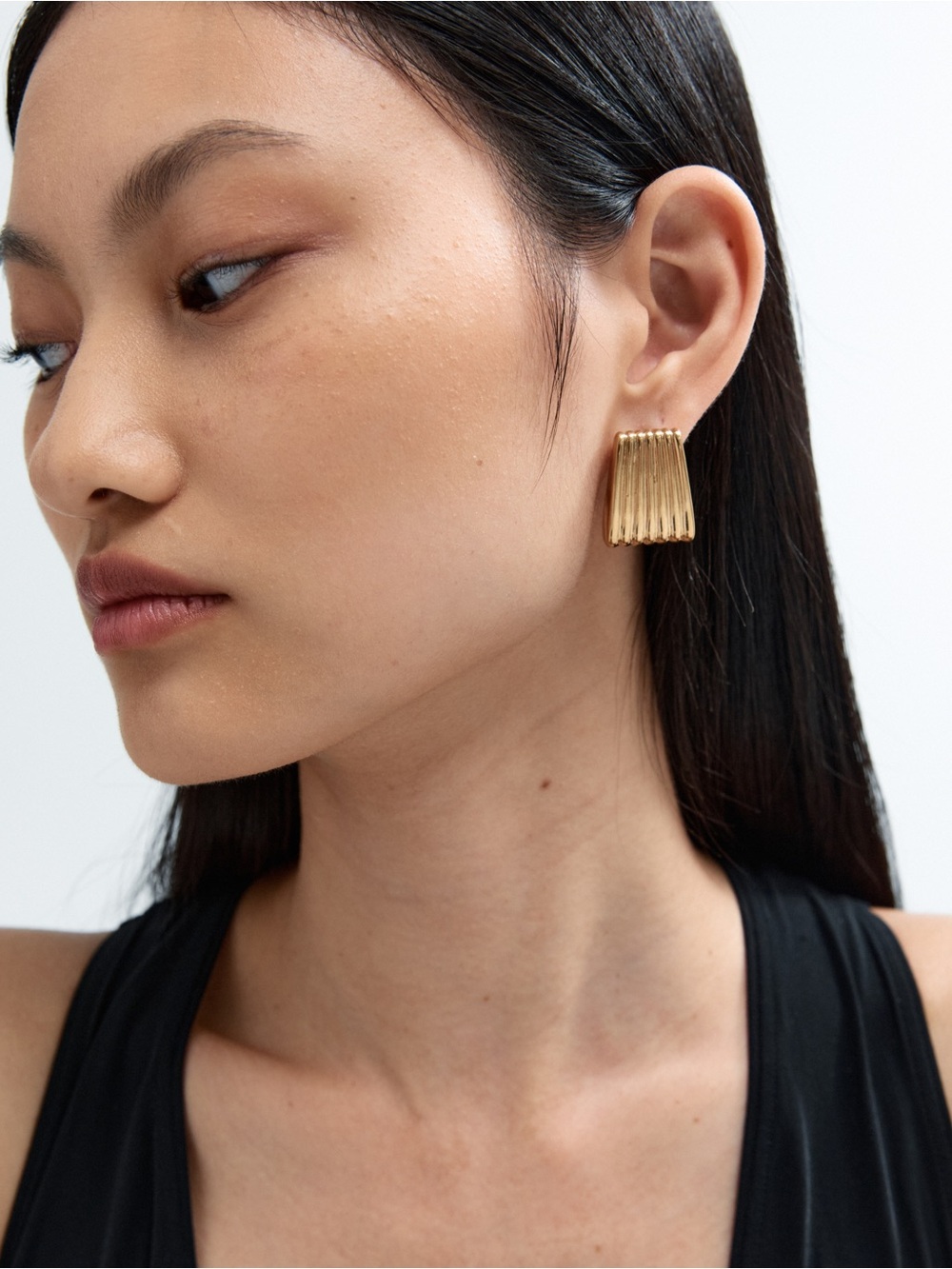 Heaven Mayhem Ribbed Earrings